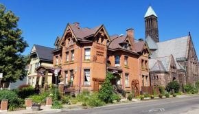 Buffalo Harmony House
